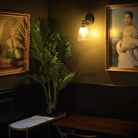 The Continental Boutique 宾馆 戈尔韦