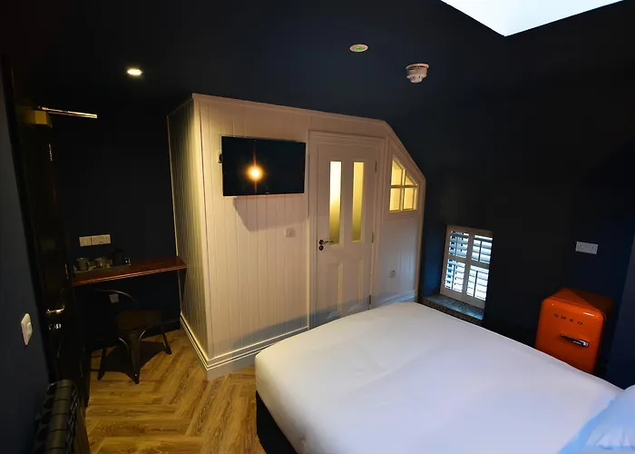 The Continental Boutique *