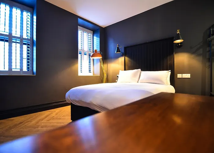 The Continental Boutique *