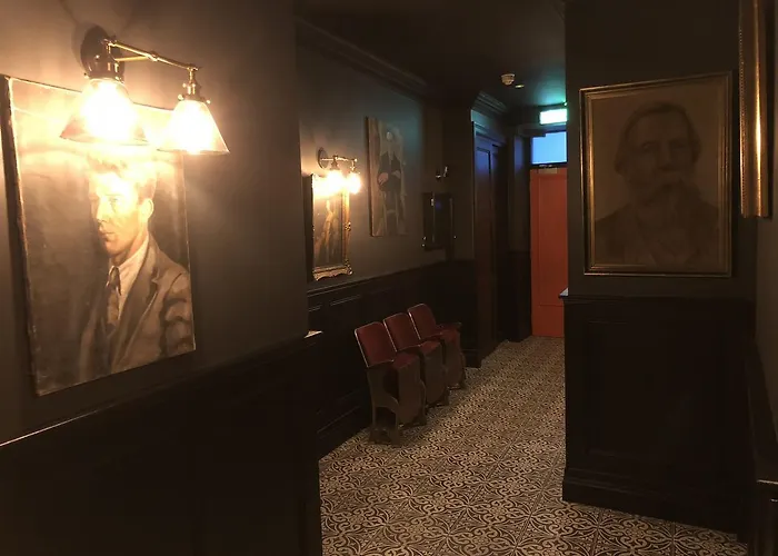 The Continental Boutique *