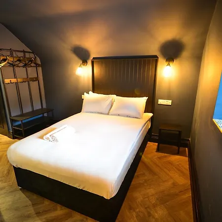 The Continental Boutique *