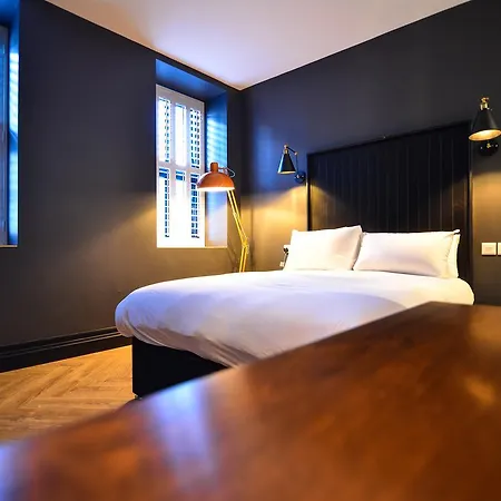 The Continental Boutique *