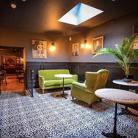 The Continental Boutique Inn