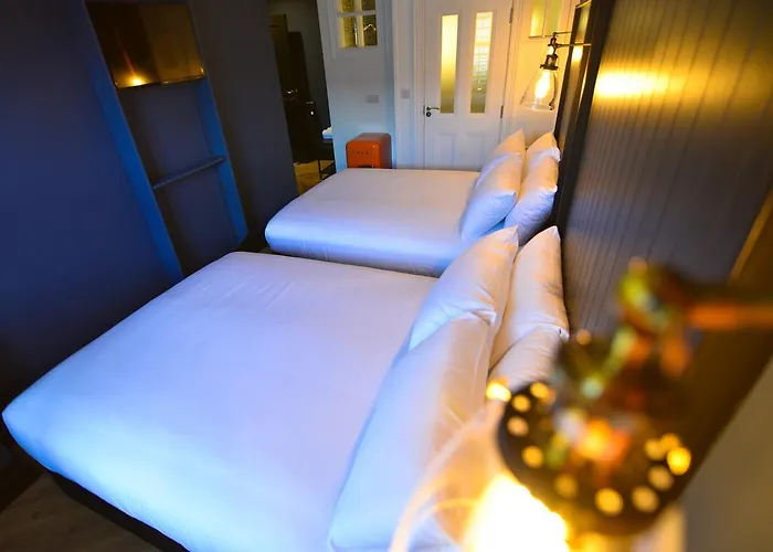 Мини-отель The Continental Boutique