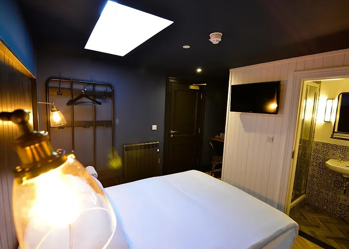 The Continental Boutique