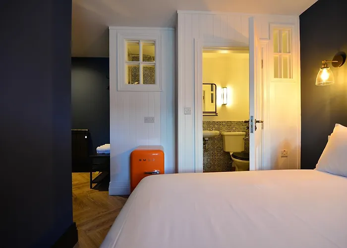 The Continental Boutique