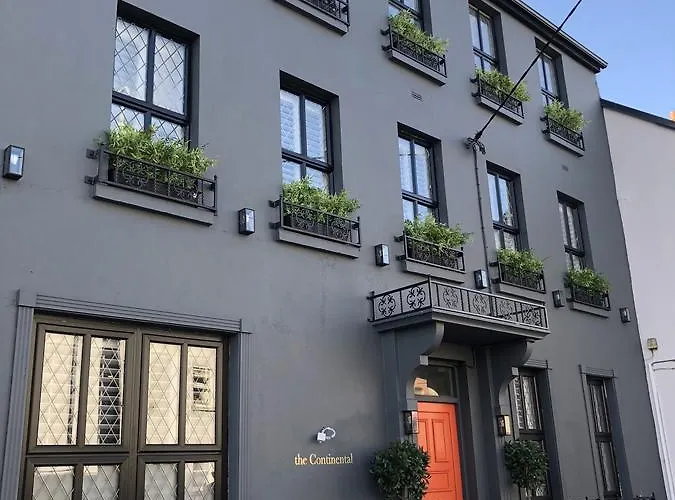 Мини-отель The Continental Boutique Голуэй