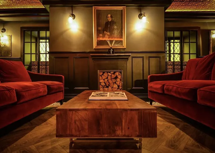 The Continental Boutique Мини-отель Голуэй