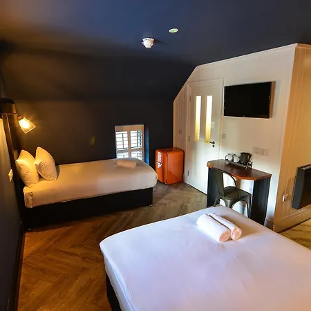 Herberg The Continental Boutique *