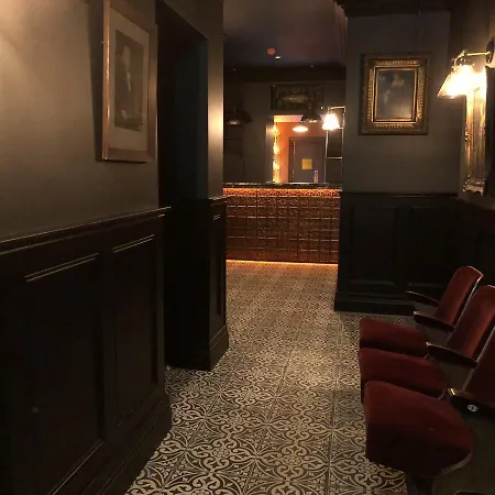 The Continental Boutique Herberg Galway