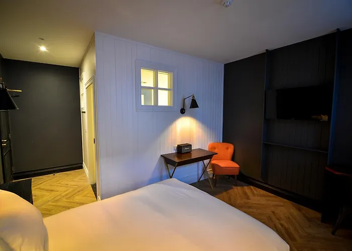 The Continental Boutique * Голуэй