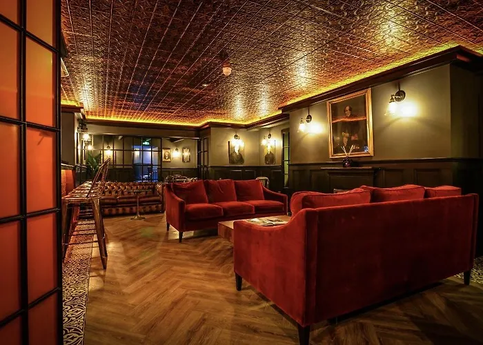 Мини-отель The Continental Boutique